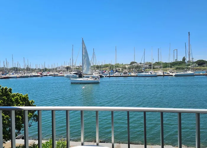 T2 - Cap D'agde Ct300-124 Agde